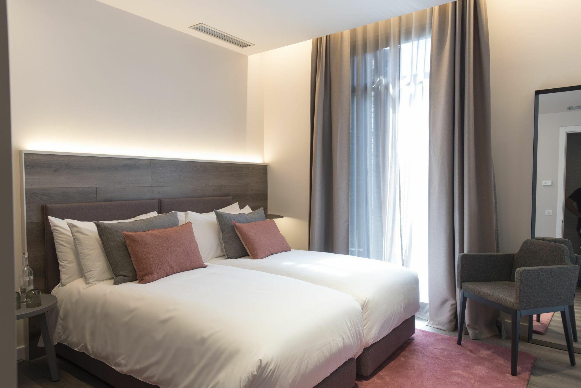 Casagrand Luxury Suites Barcelona Exterior foto